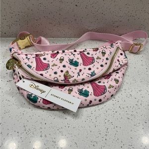 Nwt stoney clover lane sleeping beauty classic fanny pack